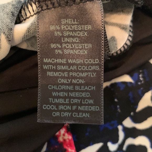 REDUCED‼️ WHBM Tunic - Picture 8 of 8